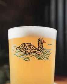 Corta Corriente servida en vaso